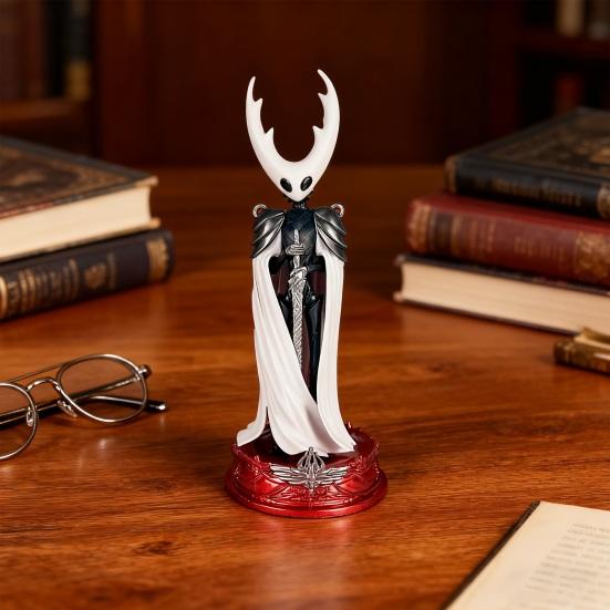 Game Inspired King Figurine PVC Game Character Figure Statue Home Office Desktop Decoration Ornament Knight Game Fans Collectibles Gift