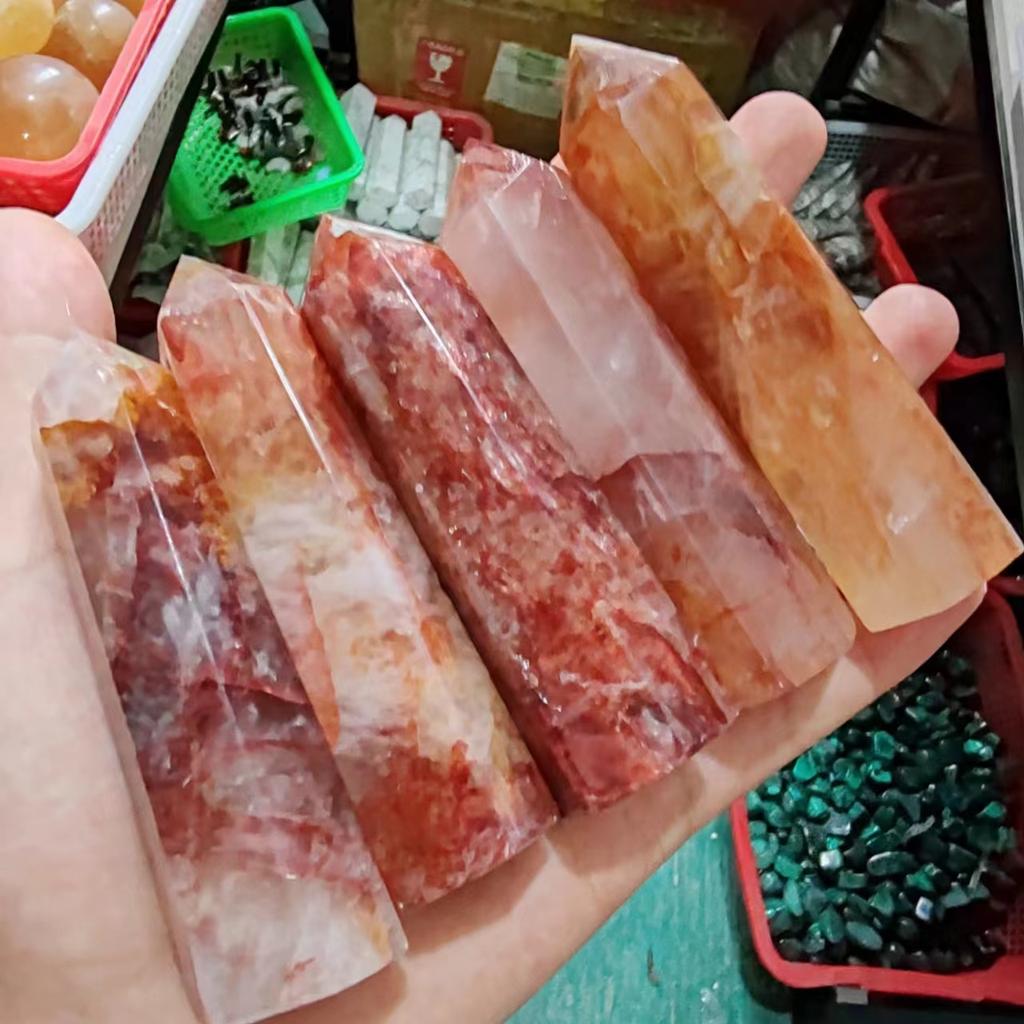 Natural Crystal Red Gum Flower Hexagonal Single Pointed Pillar Polishing Hexagonal Columns with Original Decorative Stones