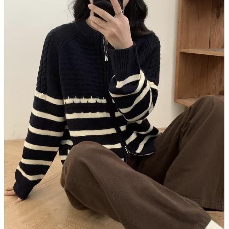 

autumn winter contrasting color striped double zipper knitted cardigan women s Korean loose short long-sleeve sweater coat women One Size