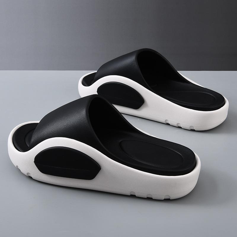 New slippers men's summer fashion simple outer wear thick bottom non-slip outdoor sports leisure beach men's one-word drag