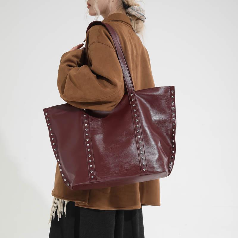 Borsa Tote in Ecopelle Borchiata Borsa a Spalla Oversize da Donna con Design Elegante Grande Capacità Borsa con Borchie