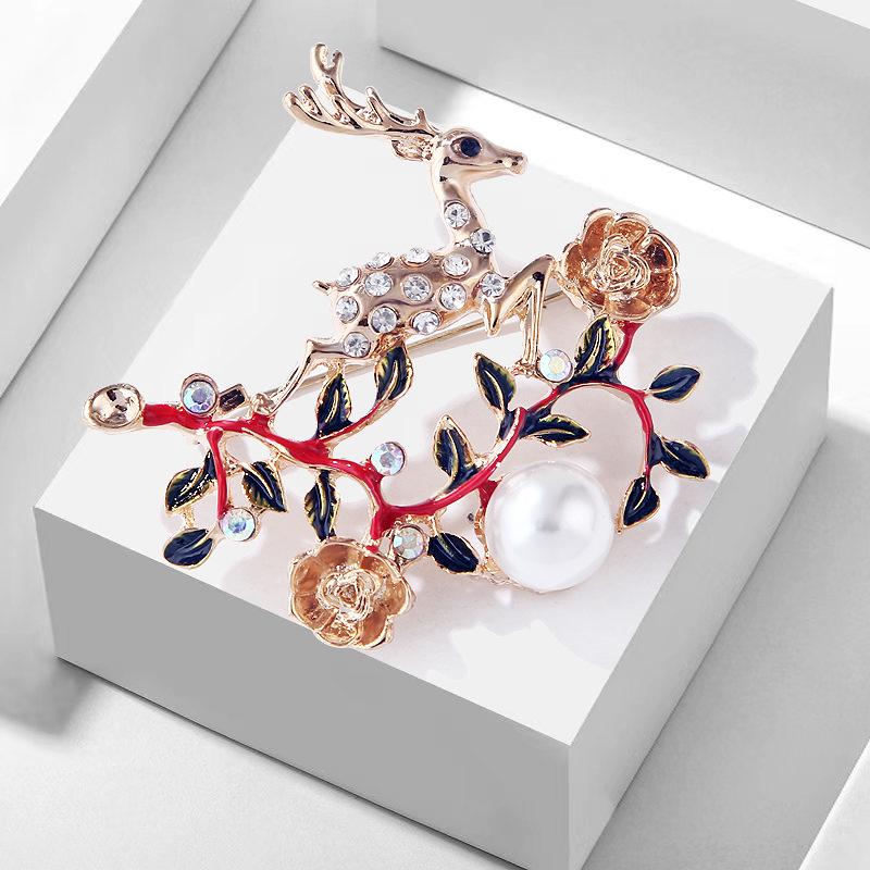 Chinese Style Elk Pearl Brooch Retro Drop Oil Realistic Branch Long-lasting Color Exquisite Women's BFF Gift Pin Accessory