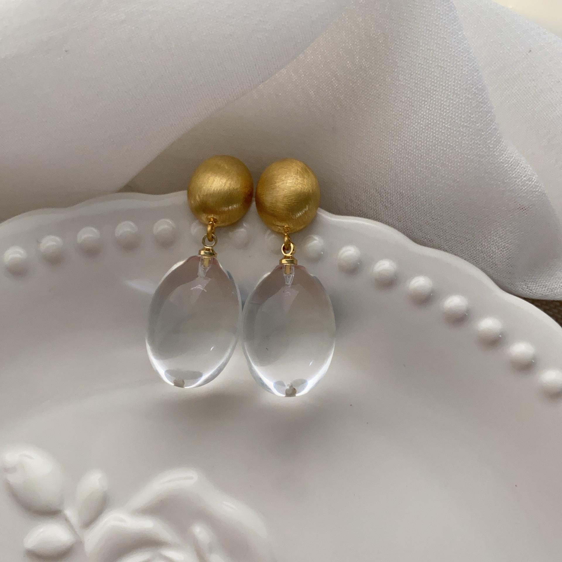 Retro Hong Kong Style Gold Brushed Round Ball Stud Earrings Femininity Simple Personality Design Water Drop Pendant Earrings