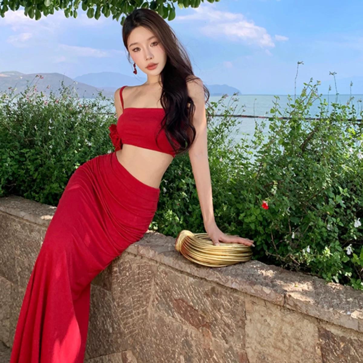 

Женский красный цветочный пляжный отпускной набор: Сексуальная майка и облегающая юбка с высокой талией XL красный