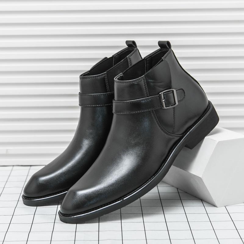 Retro Men Chelsea Boots Men Comfortable and Fashionable Leather Boots European Outdoor Training Brand Men Boots Sizes 38-46