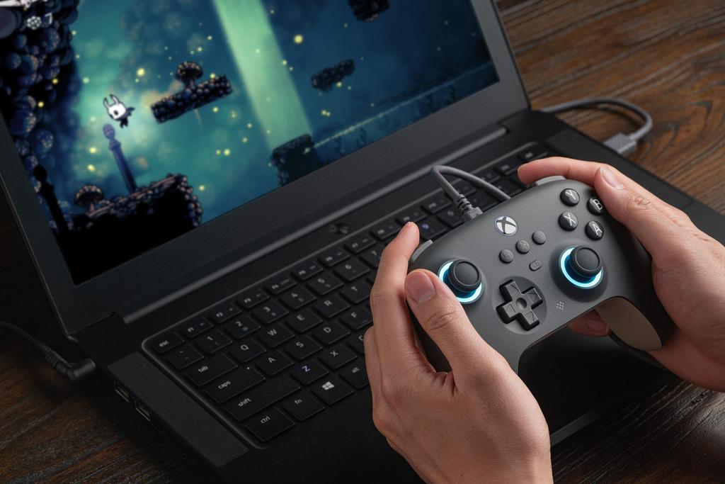 8BitDo Ultimate C Wired Controller for RGB Lighting Fire Ring and Hall Effect Compatible with Xbox Series Xbox Windows Officially Licensed Xbox,