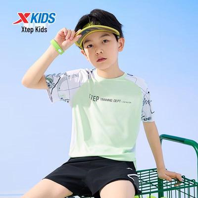 Oberteile (Jungen ab 4 Jahre) – T-Shirts
