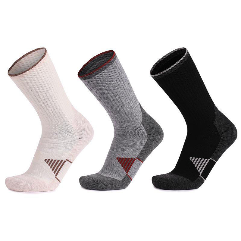 Men's and Women's Thickened Merino Wool Hiking Socks: Non-slip, Wear-resistant, Mid-tube Design.