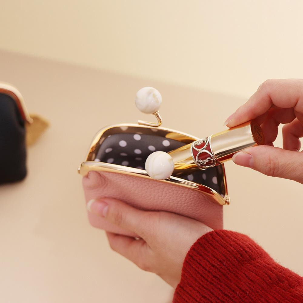 Geldbörsen aus echtem Leder Vintage Kleine Geldbörse Wechselgeldbeutel Geschenke für Frauen Mädchen Clutch Reizende Münzhalter mit Bügelverschluss