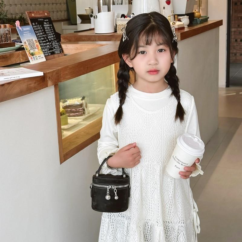 Stylish Mini Bucket Bag For Kids With Breathable Pu Material Cute And Fashionable Design