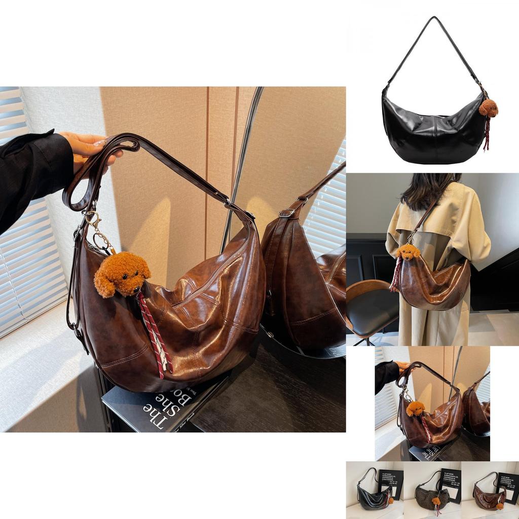 Chic And Simple Women's Dumpling Bag With Sleek Design For Everyday Casual Use