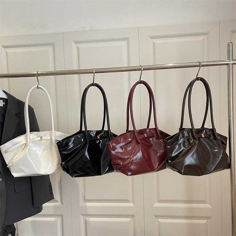Large Capacity Tote Bag, Small and Unique Pleated Bag, Simple and Trendy Shoulder Bag