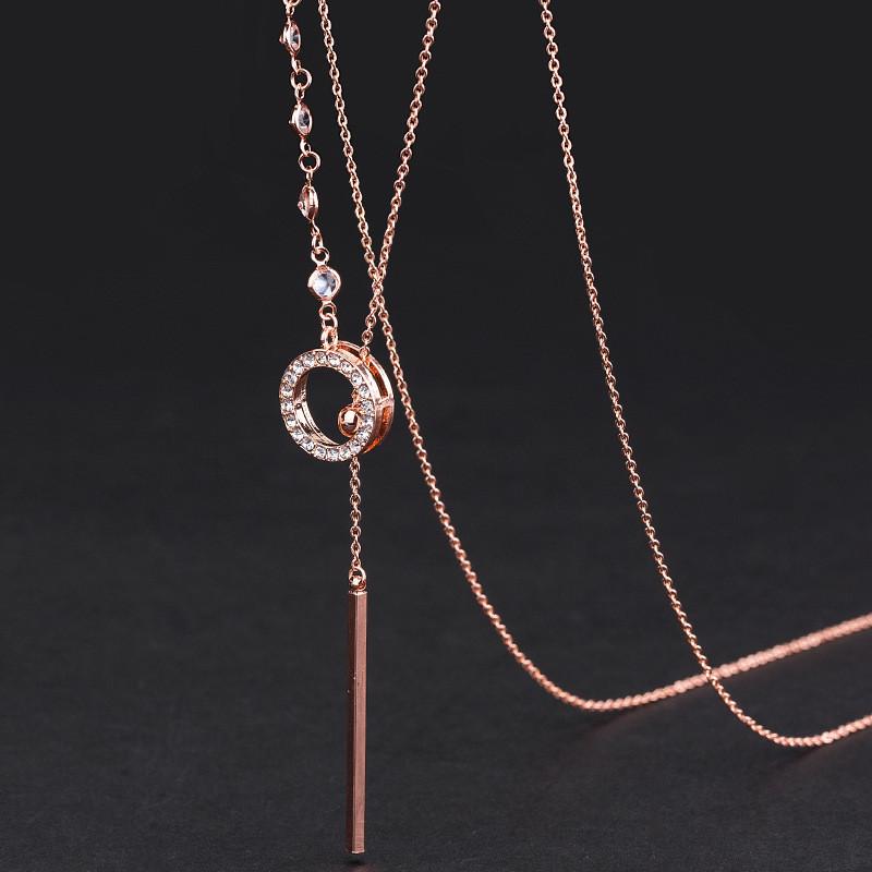 

Luxurious White Gold Geometric Design Long Sweater Chain Necklace For Fashionable Women