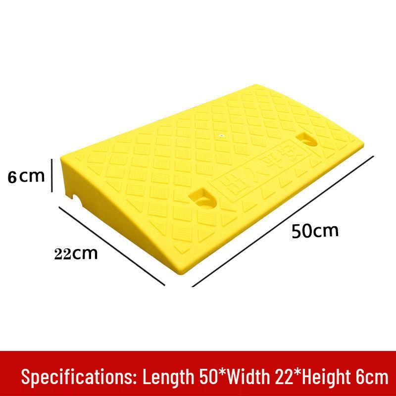 Plastic Ramp Pad: Car Uphill Climbing Slope Curb Threshold Speed Bump Step.