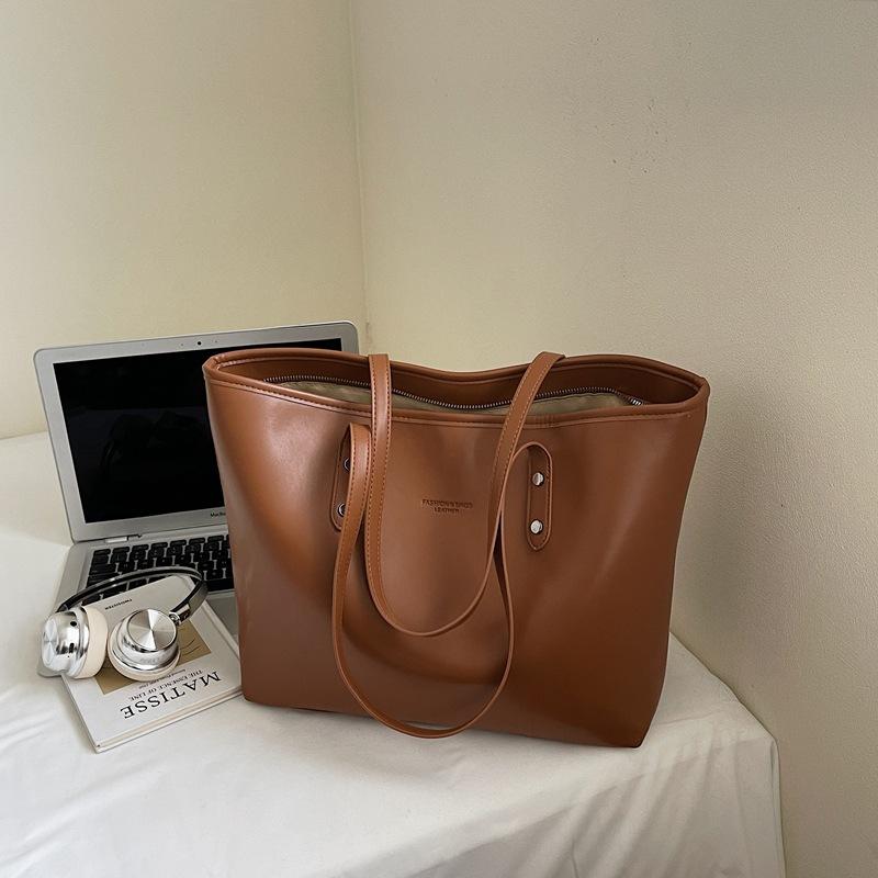 Large Capacity Tote Handbag Women's Summer New Popular Fashion Shoulder Bag Versatile Hand Bag