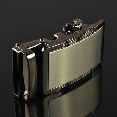 Yeni Orijinal Erkek Kemer Kafası, Kemer Tokası, Eğlence Kemer Kafası İş Aksesuarları Otomatik Toka Genişliği 3 .5 cm Ly187068 