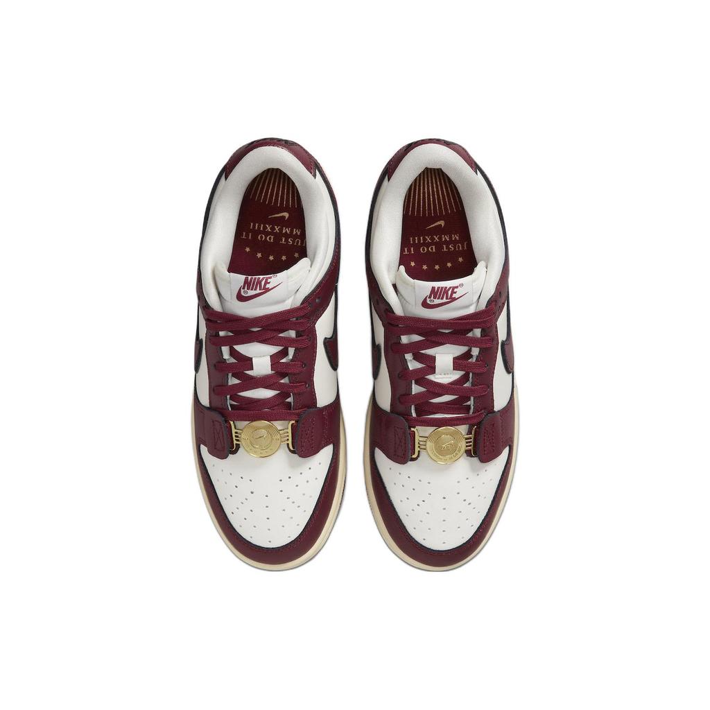 Nové dámské Nike Dunk Low SE Sisterhood Sail Team Red DV1160-101