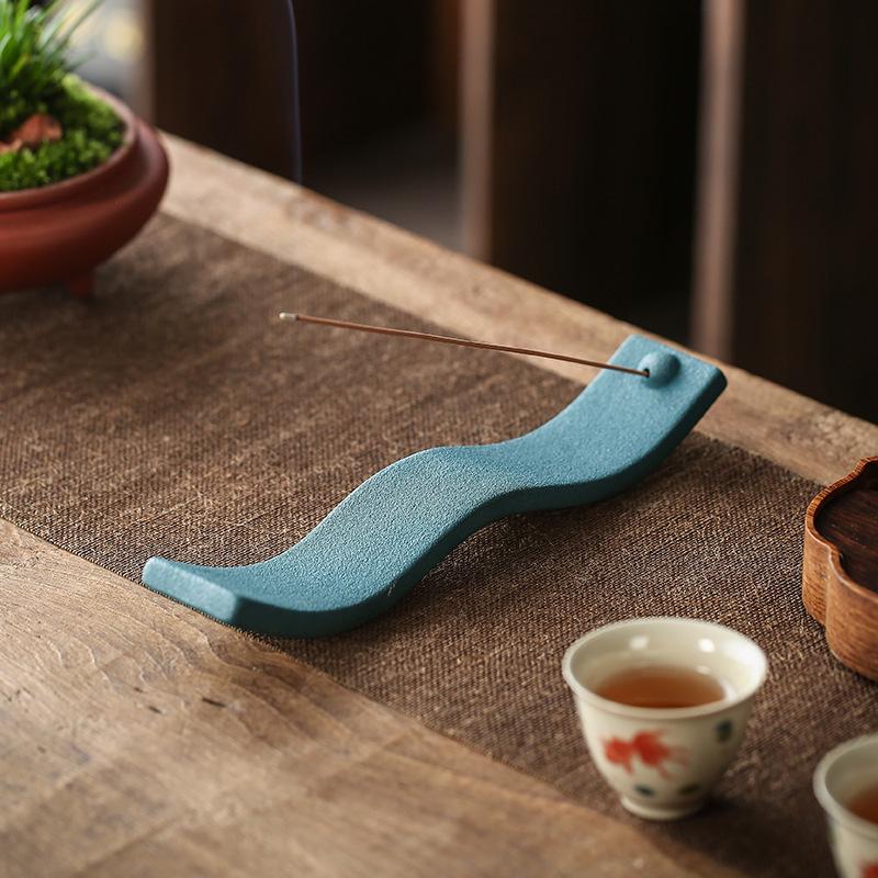 Creative Coarse Pottery Incense Holder - Reclining Sandalwood Burner & Ornament for Home or Office.