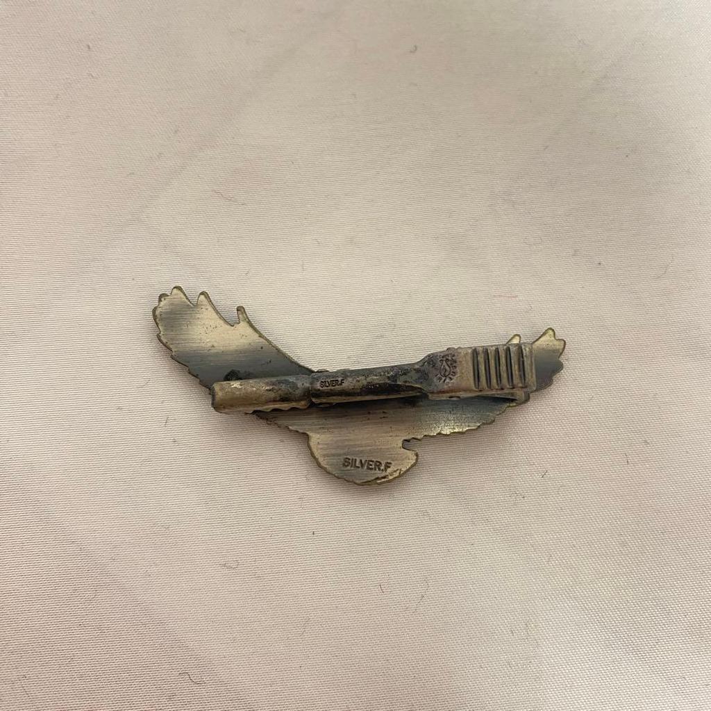 Used Eagle motif tie pin silver tone