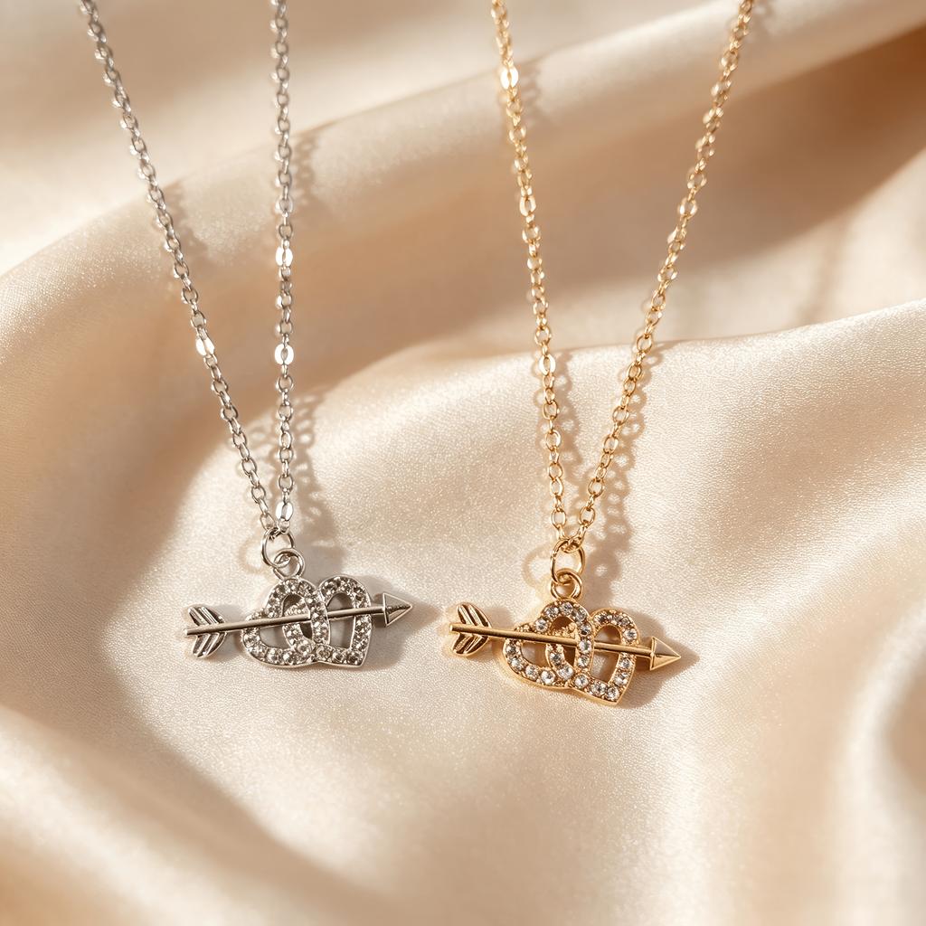 Simple and stylish arrow-through-heart pendant necklace collarbone chain A gift full of love Gift for lover or friend
