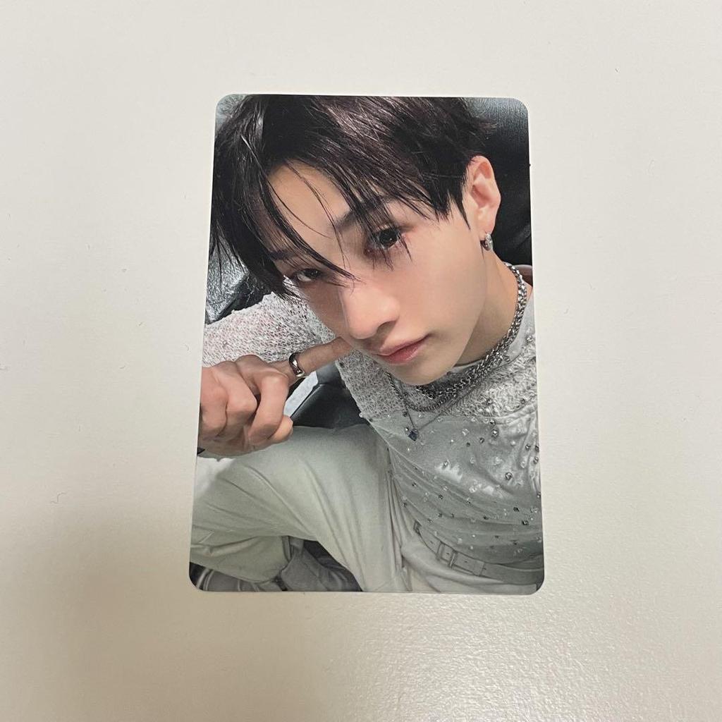 [USED] Stray Kids Bang Chan GIANT FC CD Trading Cards No Missing Cards