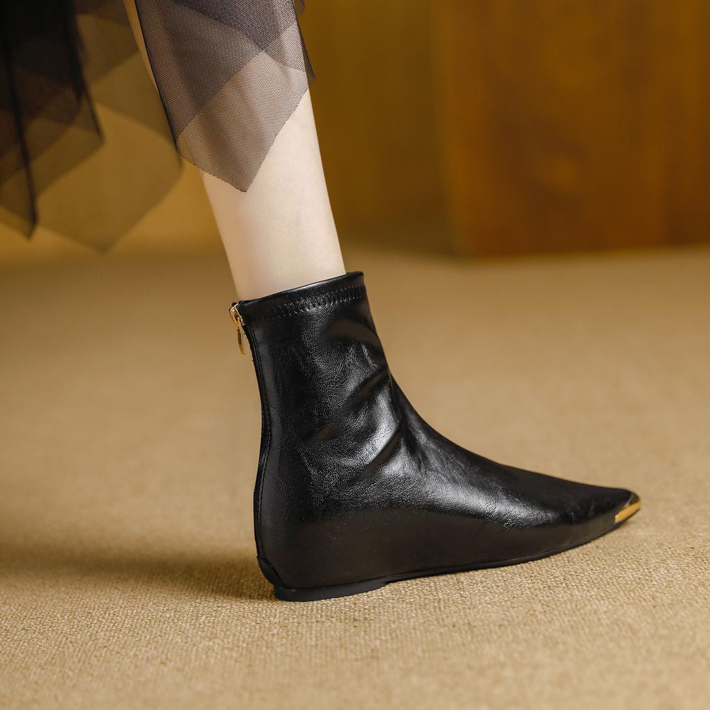 Fashion pointed elastic thin boots 2025 autumn and winter new inner height increase versatile comfortable commuting soft leather small short boots wom