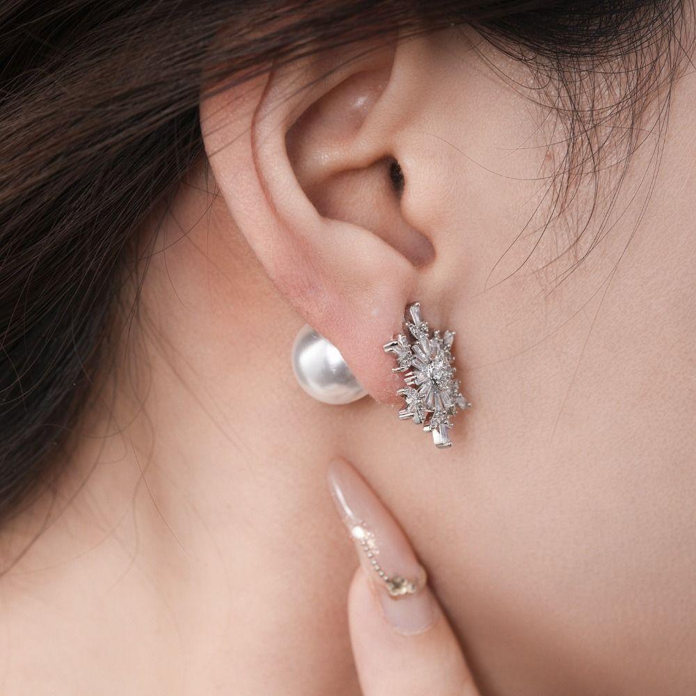 Light Luxury Crystal Snowflakes Earrings Rhinestone Zircon Dangle Earrings  New Year