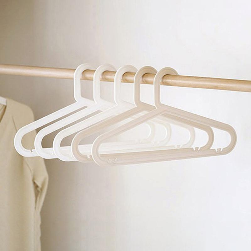 

Multi-Purpose Non-Slip Plastic Clothes Hanger for Wardrobe Organization Pink
