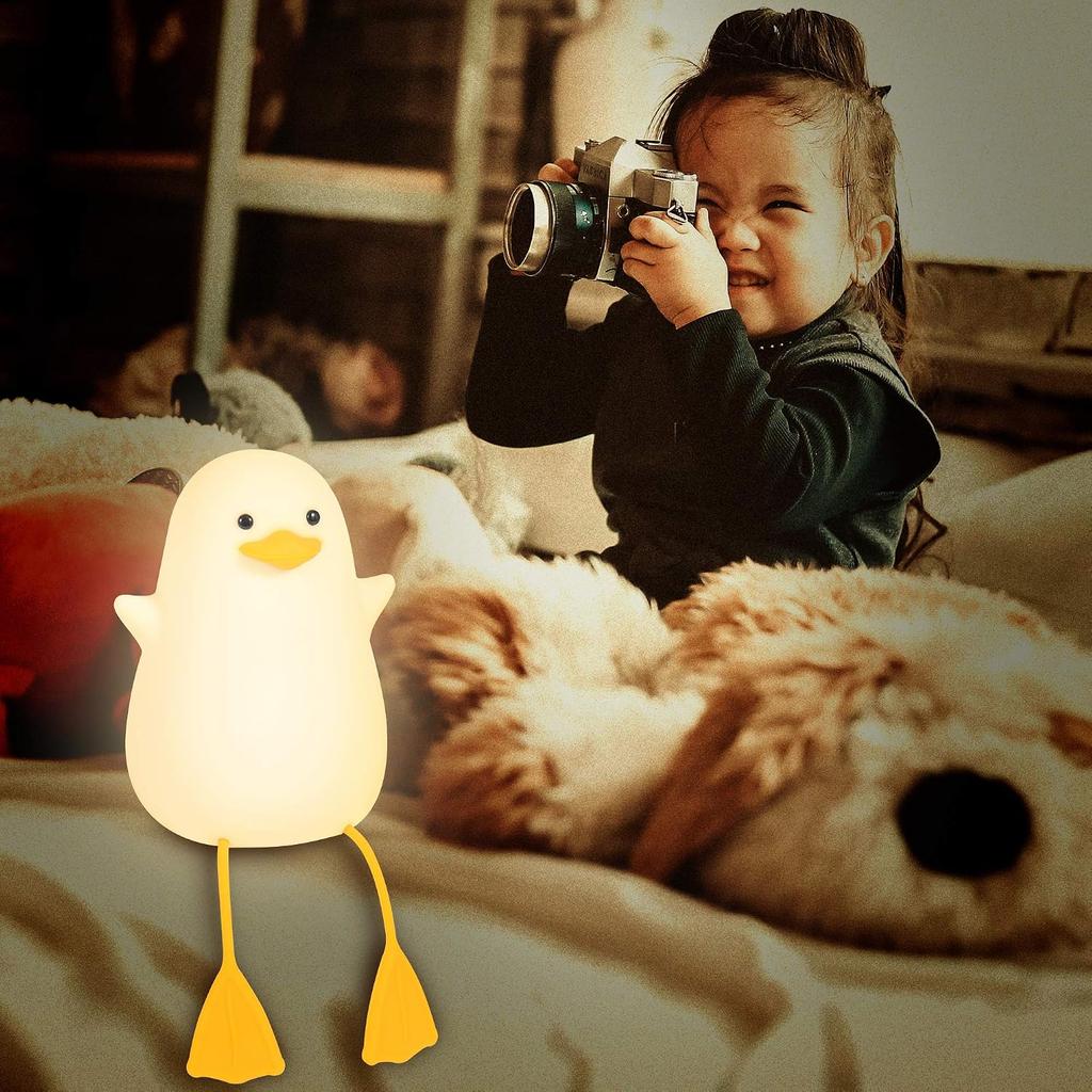 YuanDian Cute Duck Night Light, Gifts for Women Teen Girls Baby,Night Lights for Kids Bedroom Kawaii Room Decor, Cute Christmas Seagull Silicone