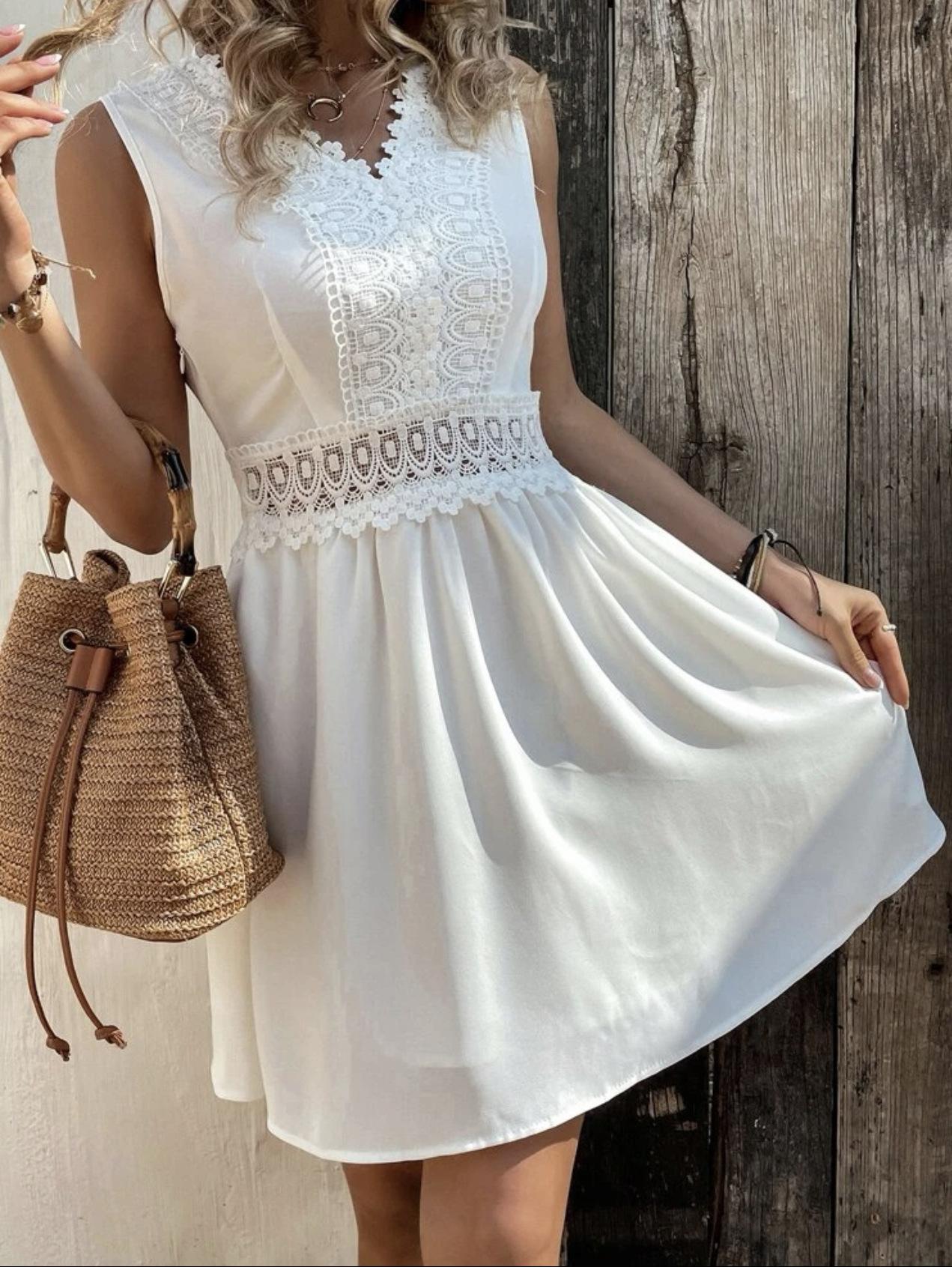 2026 Amazon Independent Station Cross-border New V-neck Lace Splicing Women s Dress S