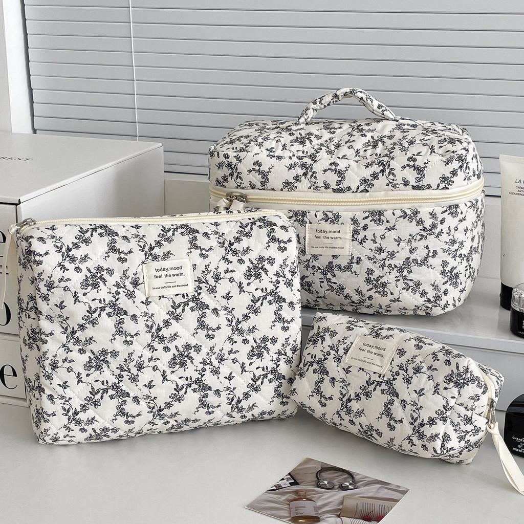 Cotton Floral Travel Makeup Bag With Large Capacity For Daily Use
