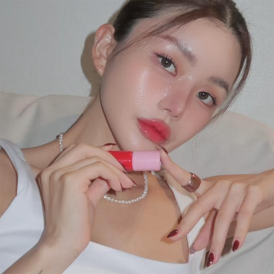 

Choose one of the seven Cosiero Jelly Plumpers Blooming Pink