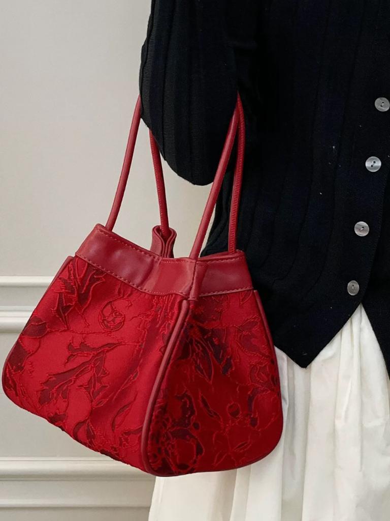 2026 New Red Jacquard Bridal Bag Wedding Gift Handbags Women's Clutch Temperament Elegant Daily Bucket One Shoulder Pack