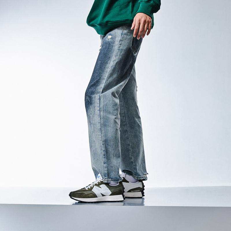 New Balance 327 Khaki White Sneakers U327LE