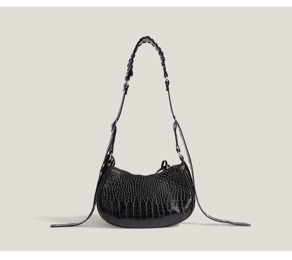 2024 Women's Motorcycle Style Rivet Tassel Shoulder Bag – Summer Pleated Underarm and Messenger Bag