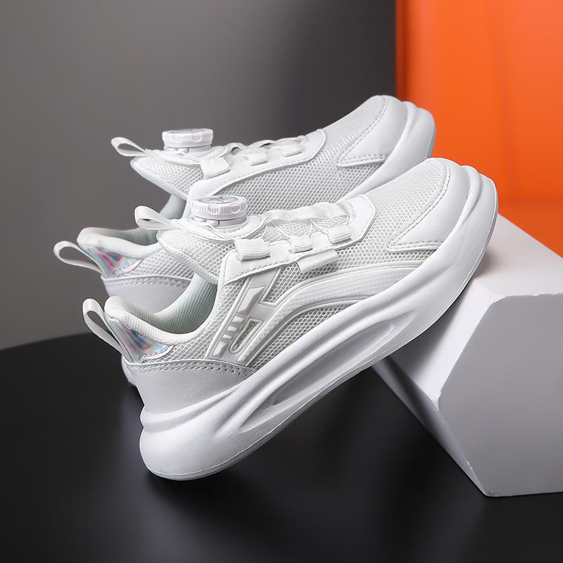 Children's Breathable Mesh Sports Shoes with Rotating Button for Spring/Summer 2024