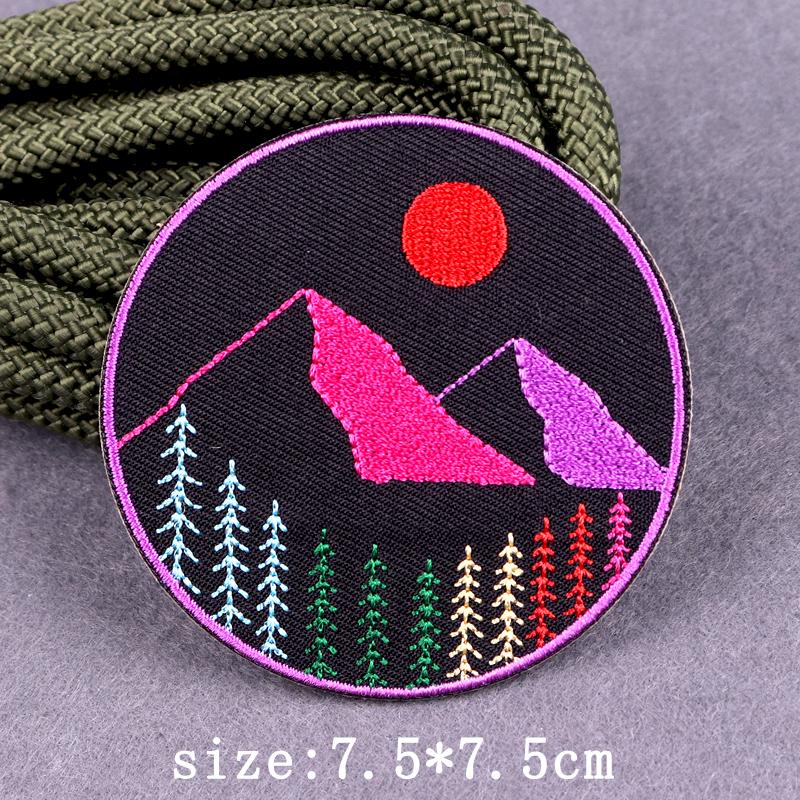 Heart Landscape Patch Iron On Patches For Clothing Wilderness Outdoor Embroidery Patches For Clothes Adventure Patch Stickers