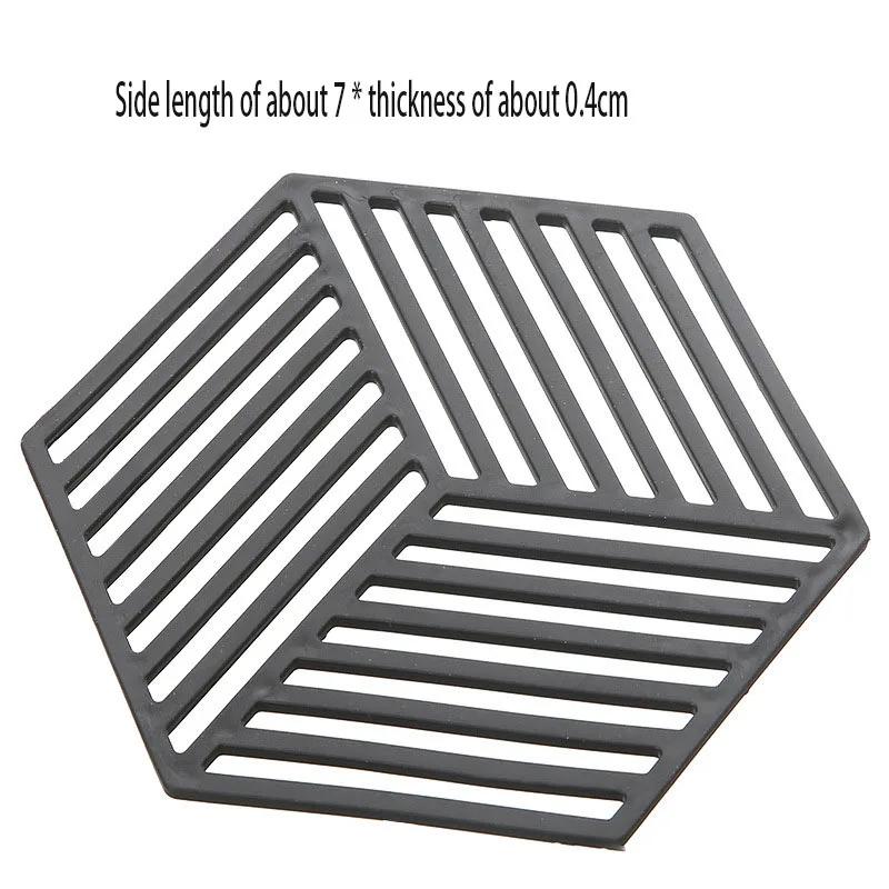Geometric Hollow Silicone Trivet Heat Resistant Coaster Non-Slip Hot Pot Pad for Kitchen Dining Table Cookware Protection