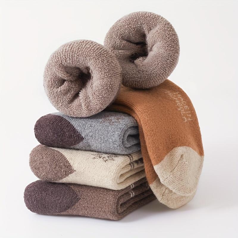 5 Pairs Women Thermal Wool Winter Socks - Christmas Reindeer & Snowflake Design, Thick Warm Mid-Calf Elegant Casual Socks, Comfortable Sock Material