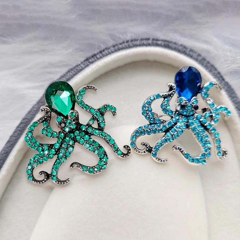 Fashion Exquisite Rhinestone Animal Octopus Brooches For Women Clothing Coat Accessries Gift