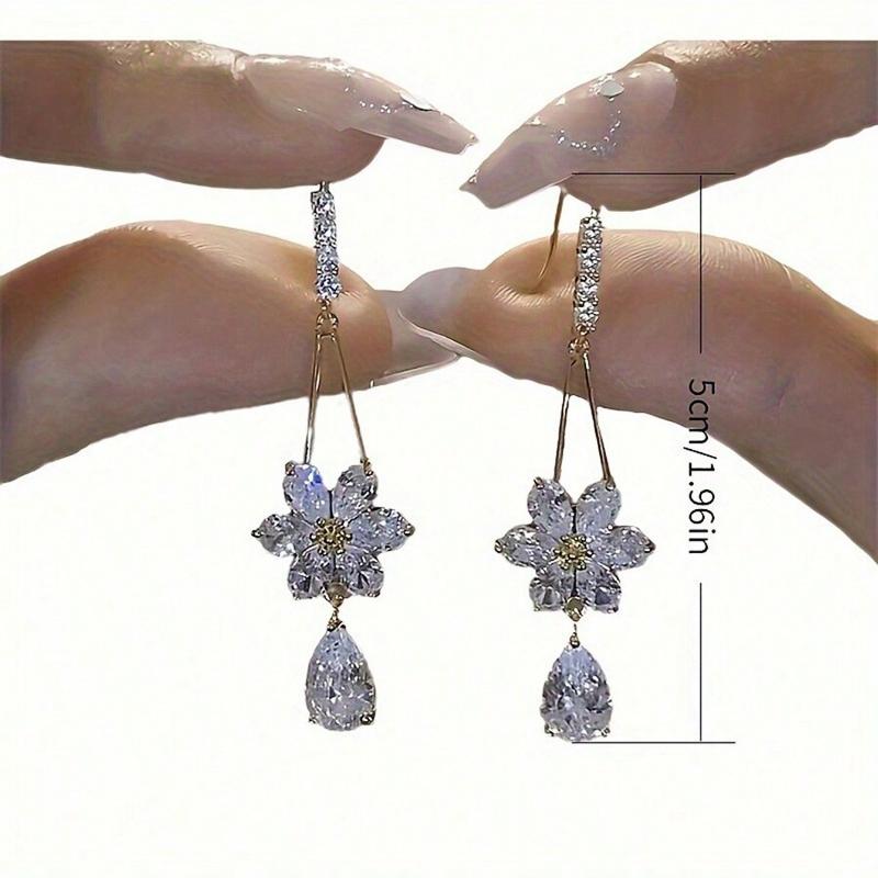 1pair Crystal Water Drop & Zirconia Flower Earrings Stylish Women's Decorative Earrings For Everyday Parties, Proms, Dinners, Commutes, Colleges
