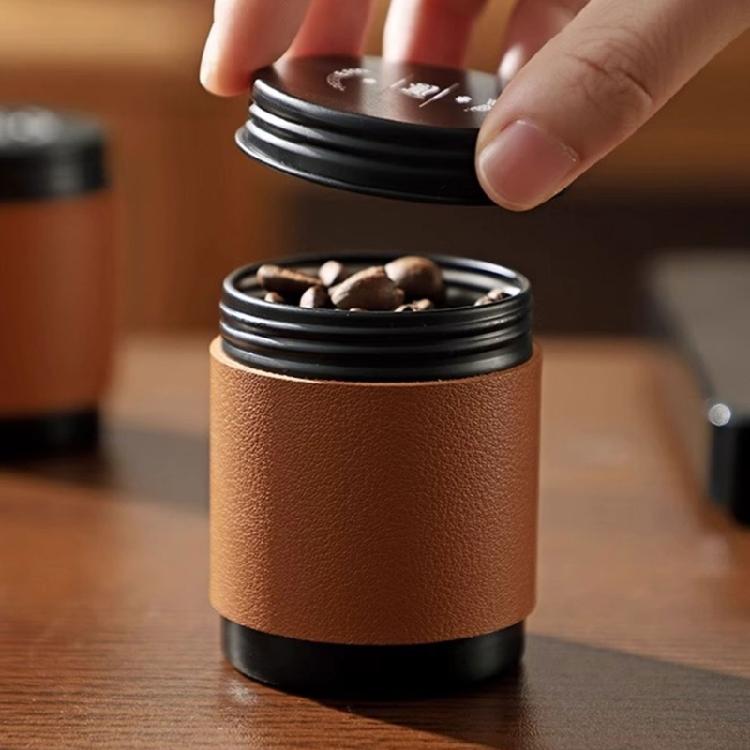 Portable Coffee Bean Storage Vessel Home Storage Container for Preserving Original Aromas and Flavor On The Way