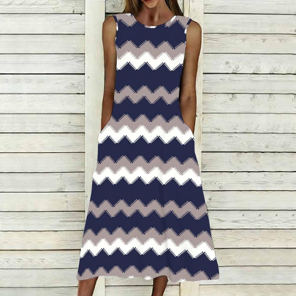 Oversized Women Sleeveless Round Neck Dress Elegant Scattered Bouquet Flowy Calf Length Gown