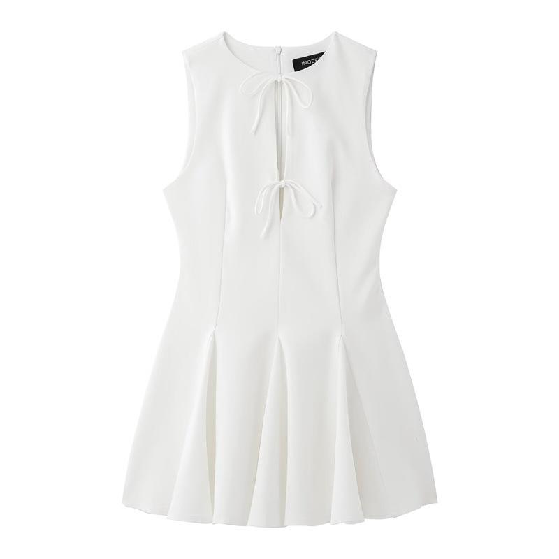 Women Sleeveless Bow Cutout Mini Dress Solid Color Slim Fit Flared Hem One Piece Dress Spring Fashion Party Dress