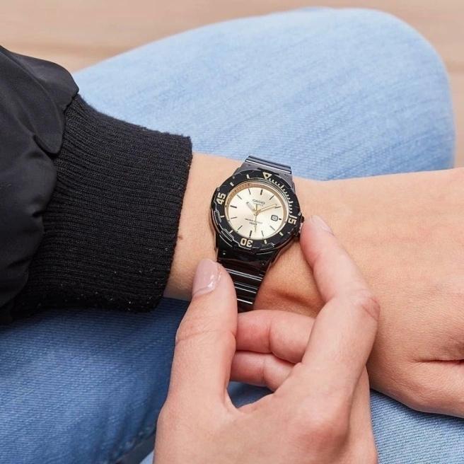 Zegarek Damski Casio Lrw-200H-9Evdf + Box