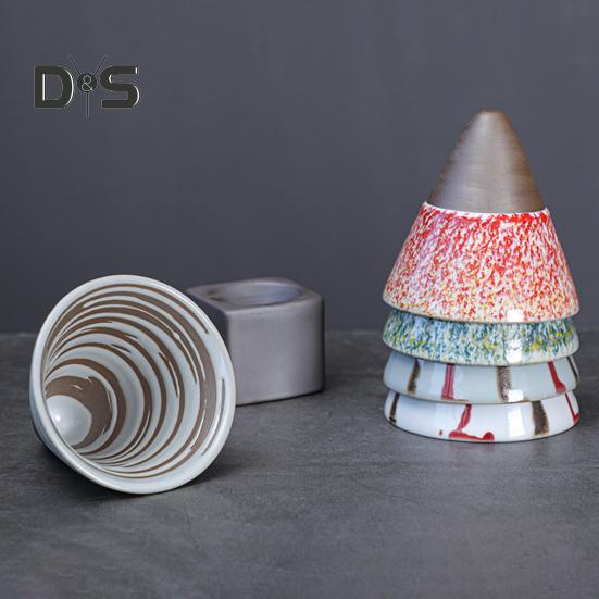 Tazza da caffè a imbuto in ceramica grezza da 200 ml con base Resistente al calore fatta a mano in stile giapponese Latte Cappuccino Tè Espresso Tazza affusolata Regalo di compleanno