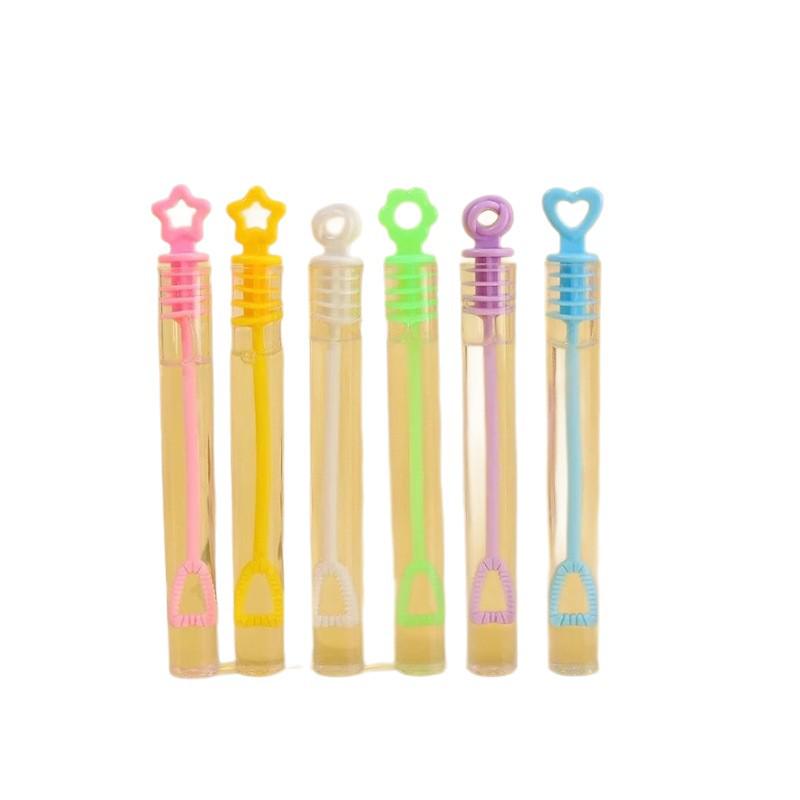 Mini Seifenblasenstab für Kinder - Handlicher Seifenblasenmacher mit Nachfülllösung