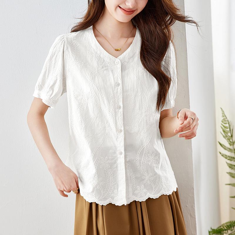 

Apricot V-neck Shirt for Women Short-sleeved Summer New Pure Cotton Embroidered Top Temperament Lady Shirt XXL