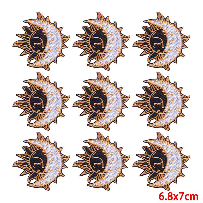 10 Pcs/lot Wholesale Embroidery Patch Iron On Patches For Clothing Patches On Clothes Jackets Decor Applique Sew Supplies