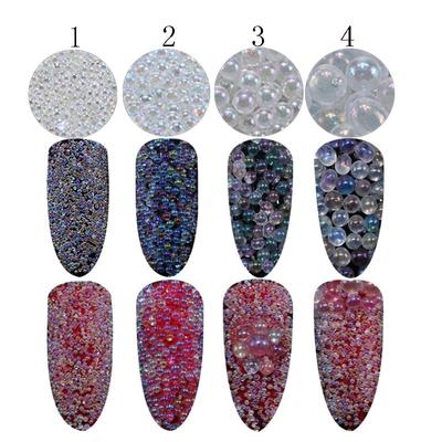 Nail art – Strass e decorazioni per unghie